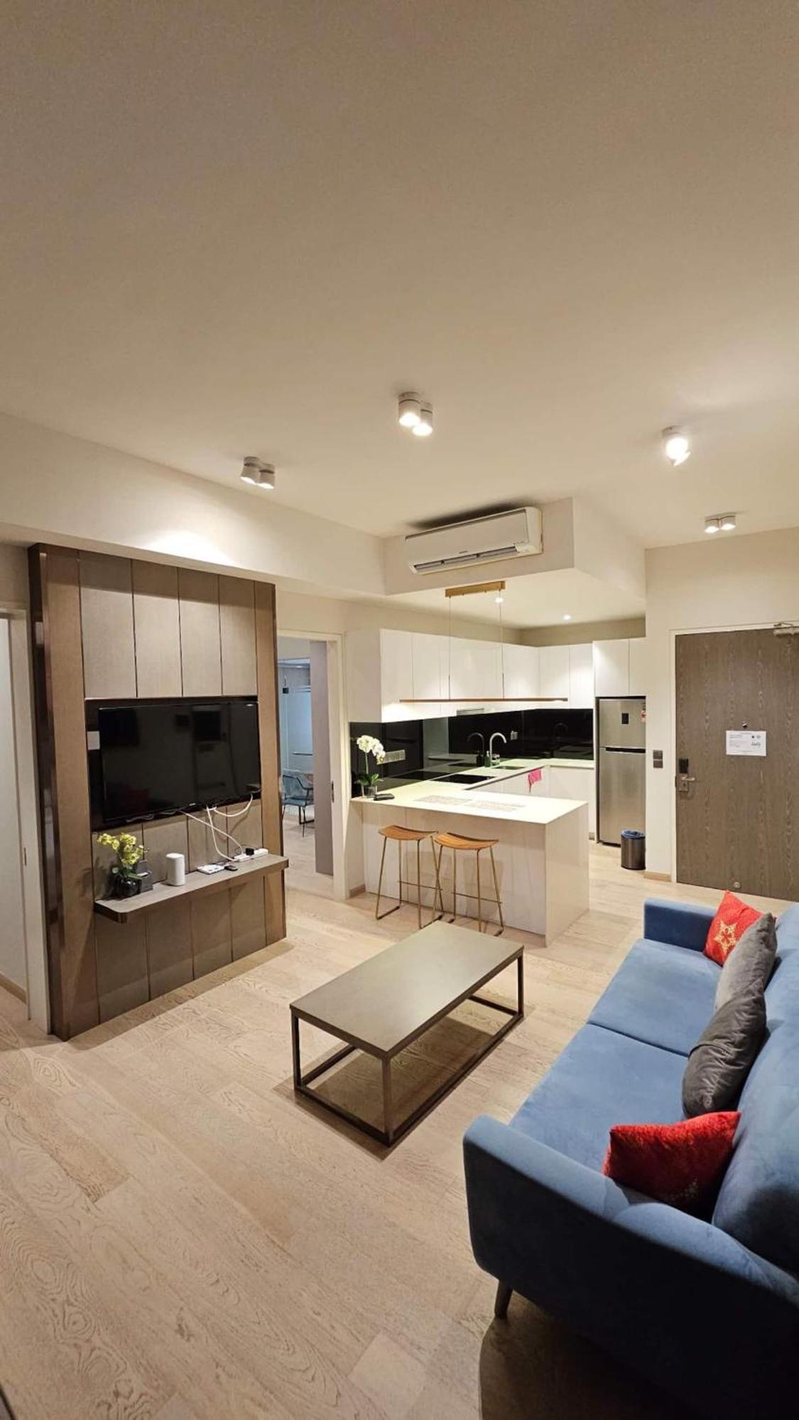 Star Pool View 2br Unit Floor 8