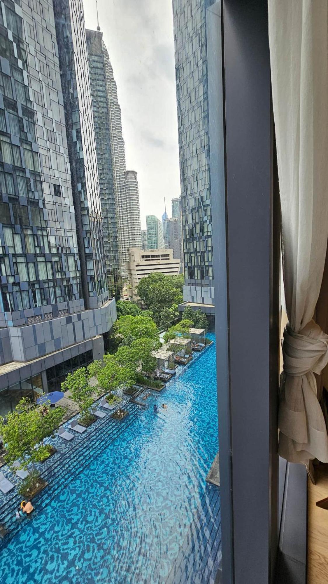 Star Pool View 2br Unit Floor 8 Kuala Lumpur