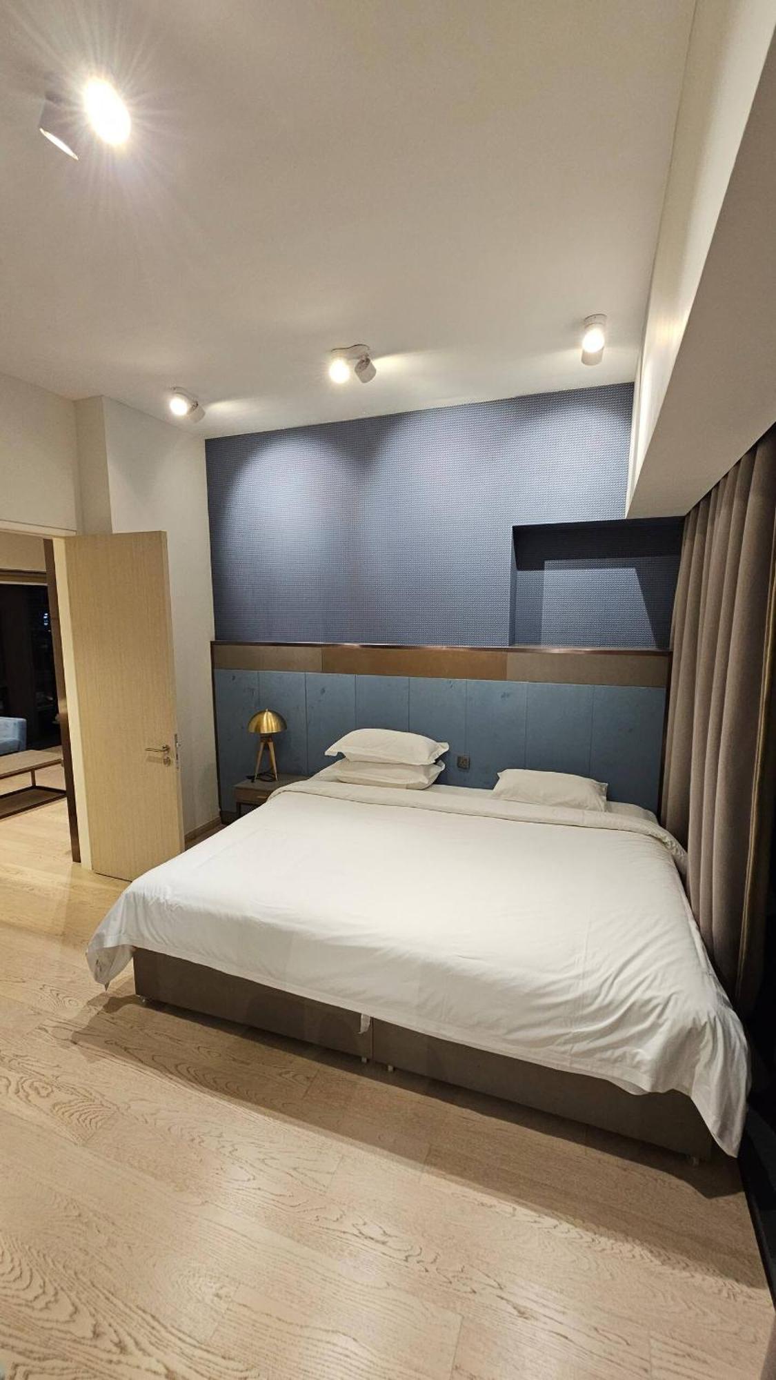 Star Pool View 2br Unit Floor 8 Rumah percutian
