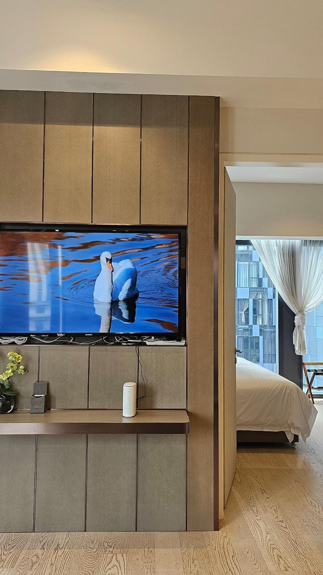 Star Pool View 2br Unit Floor 8 * Kuala Lumpur